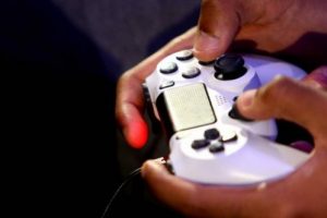 Sony'den PS5 &ccedil;ıkış tarihi ile ilgili &uuml;z&uuml;c&uuml; haber!