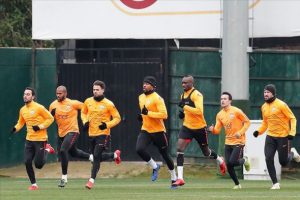 Galatasaray'da g&ouml;zler lige &ccedil;evrildi