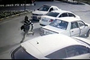 K&uuml;&ccedil;&uuml;k kız kendisini takip eden ş&uuml;pheliyi b&ouml;yle yakalattı