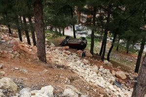 Defalarca takla atan otomobilden sağ &ccedil;ıktı!