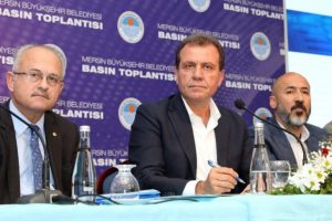 "T&uuml;y&uuml; bitmemiş yetimin hakkını yan gelip yatanlara yedirmem"