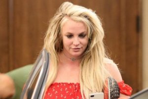 Britney Spears'i 30 g&uuml;nl&uuml;k rehabilitasyon iyileştiremedi