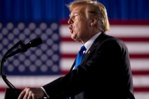 Trump d&uuml;nyaya b&ouml;yle a&ccedil;ıkladı: Resmi olarak duyuruyorum, imzamızı geri &ccedil;ekiyoruz