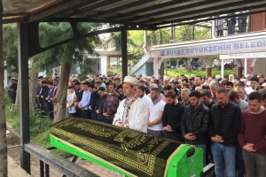 Bursa'daki patlamada hayatını kaybeden Ferhat G&ouml;rel toprağa verildi