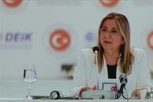 Ticaret Bakanı Pekcan a&ccedil;ıkladı: Yeniden yapılandırıyoruz