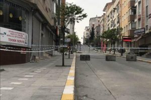 Yolda meydana gelen &ccedil;&ouml;kme onarıldı