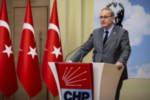 Kılı&ccedil;daroğlu, CHP MYK ve PM'yi topladı