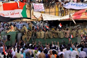 Sudan'da ordu ile sivil y&ouml;netim isteyen muhalefet, anlaştı