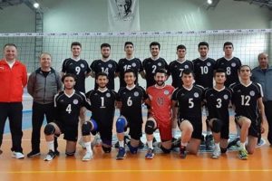 Melikgazi Belediyespor set vermeden yarı finalde