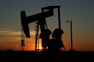 Libya'nın en b&uuml;y&uuml;k petrol kuyusuna silahlı saldırı
