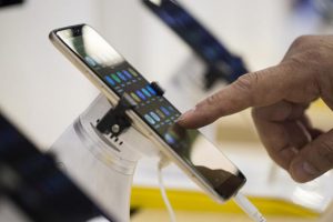 Taksitli telefon alanlara emsal niteliğinde karar! 495 TL'lik...