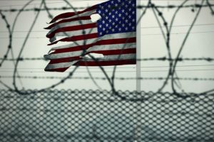 Guantanamo Hapishanesinin y&ouml;netiminden sorumlu komutan g&ouml;revden alındı