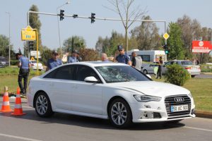 Antalya Serik'te otomobilin &ccedil;arptığı yaya &ouml;ld&uuml;
