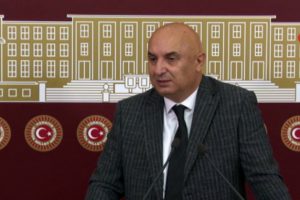 CHP Grup Başkanvekili &Ouml;zko&ccedil;: "MHP, CHP'nin kazanmasından i&ccedil;ten i&ccedil;e seviniyor"