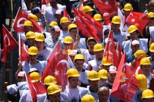 İş&ccedil;inin ve emek&ccedil;inin bayramı '1 Mayıs'