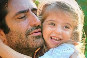 Mahsun Kırmızıg&uuml;l: Beni hayata sen bağladın