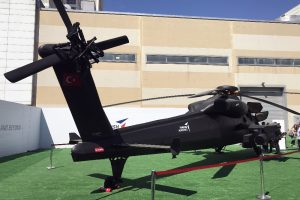 ATAK-2 taarruz helikopteri İDEF'te g&ouml;r&uuml;c&uuml;ye &ccedil;ıktı