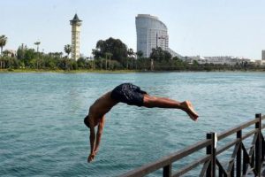 Adana'da termometreler 38 dereceyi g&ouml;sterdi