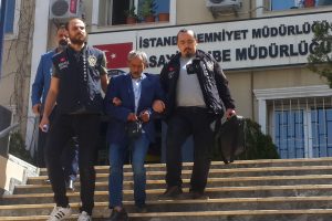 Kadın &ouml;ğretmen kendisini &ouml;ld&uuml;rmesi i&ccedil;in kiralık katil tutmuş