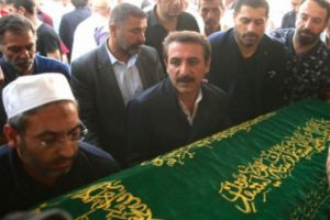 Latif Doğan: "T&uuml;rk&uuml;lerimiz ana kaybetti"