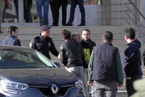 8 yaşındaki kızı taciz ettiği iddia edilen zanlı tutuklandı