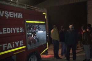 Limon ve portakal deposunda yangın!