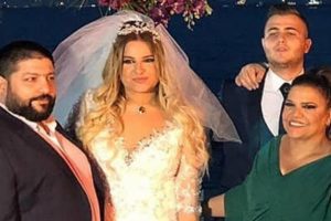 Kibariye'nin kızı Birg&uuml;l K&uuml;&ccedil;&uuml;kbal&ccedil;ık evlendi
