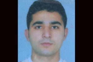Oğlunu kurtarmak i&ccedil;in canından oldu