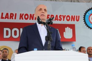Atalay: "Sendikalar partilerin arkasına sığınmasın"