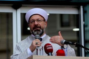 Diyanet İşleri Başkanı Erbaş, Giresun'da a&ccedil;ılışa katıldı