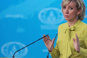 Zaharova: Şimdi de yalan haberlere başvuruyor