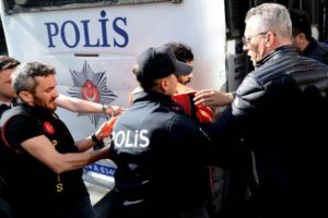 1 Mayıs 'Emek ve Dayanışma G&uuml;n&uuml;'nde 127 g&ouml;zaltı