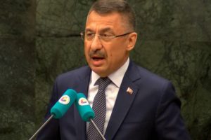 Oktay: Şehit yakınlarımızın yanında olacağız