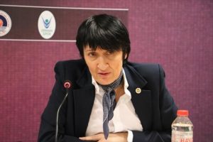 "Evimizde seriyi 3-2 bitirmemiz gerekiyor"