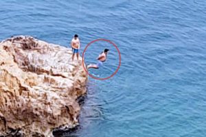 Kelep&ccedil;eli &ouml;l&uuml;m oyunu bu şekilde g&ouml;r&uuml;nt&uuml;lendi