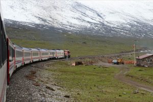 Doğu Ekspresi ile iki yılda 270 bin 811 yolcu seyahat etti
