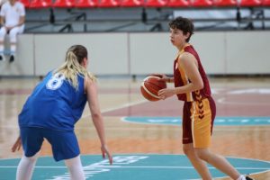 Galatasaray'da Eda Şahin'in &ouml;n &ccedil;apraz bağı koptu