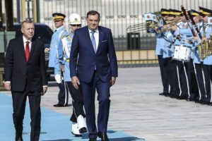 Bosna Hersek Devlet Başkanlığı Konseyi &uuml;yeleri Cumhurbaşkanlığı&nbsp;K&uuml;lliyesi'nde