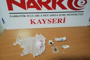 Polis zehir tacirlerine nefes aldırmadı