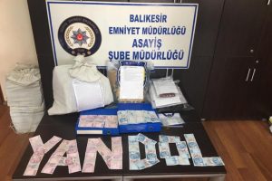 Yalnız yaşayan kadınlarla duygusal yakınlık kurup, 10 milyon TL'lik vurgun yaptılar