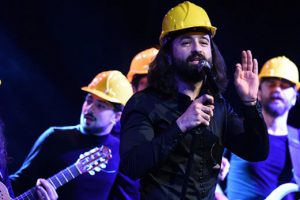Koray Avcı: Ben iş&ccedil;iydim, h&acirc;l&acirc; iş&ccedil;iyim