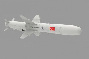 Milli gemi savar f&uuml;zesi ATMACA'ya b&uuml;y&uuml;k ilgi: Bununla u&ccedil;ak gemisi bile batırabiliriz