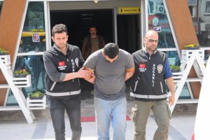 Katı atık toplama kutularını &ccedil;alan hırsız yakalandı