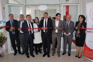 Elazığ'da "KYK K&uuml;lt&uuml;r Sanat Sokağı " sergisi a&ccedil;ıldı