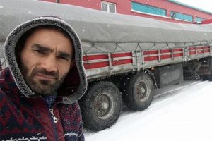 Kayıp TIR şof&ouml;r&uuml;n&uuml;n cesedi g&ouml;lette bulundu