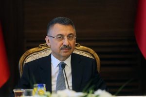 Cumhurbaşkanı Yardımcısı Oktay'dan Tuyan ailesine başsağlığı telefonu