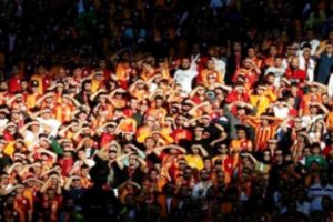 Galatasaray'dan Fenerbah&ccedil;e'ye olay g&ouml;nderme!