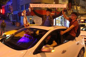 Taraftarlardan Bandırmaspor'a tam destek