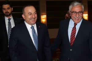 &Ccedil;avuşoğlu: Siyasi eşitliği yok sayan &ccedil;&ouml;z&uuml;m&uuml; kabul etmemiz m&uuml;mk&uuml;n değil