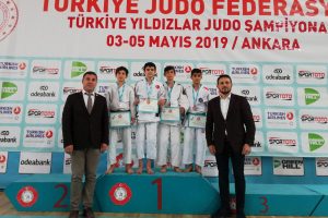 Bursa Gemlik Belediyespor judoda T&uuml;rkiye şampiyonu